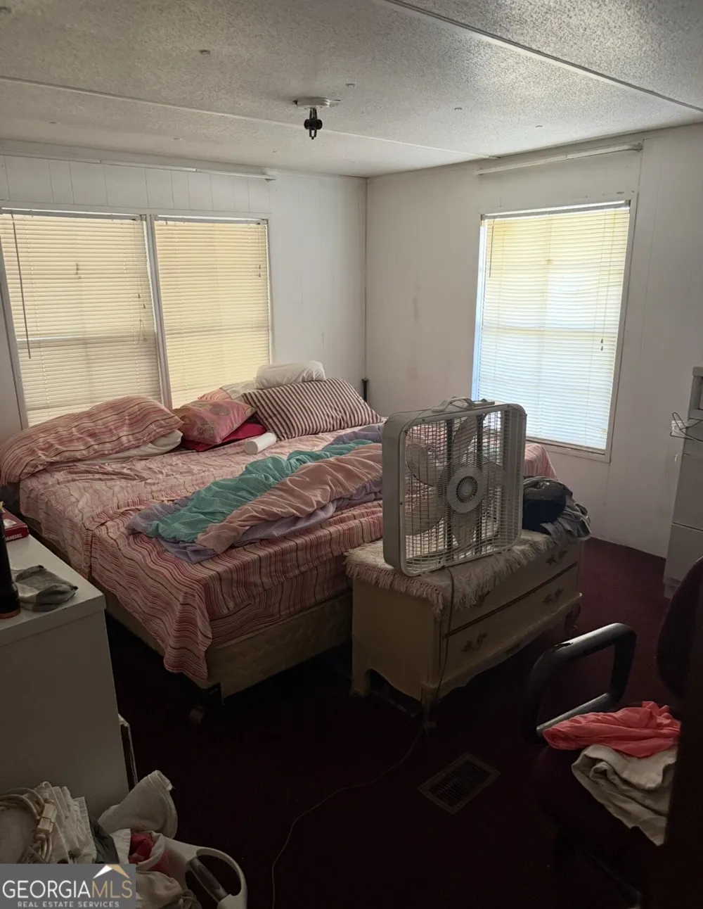 233 207 Baughs Cross RD West Point, GA 31833