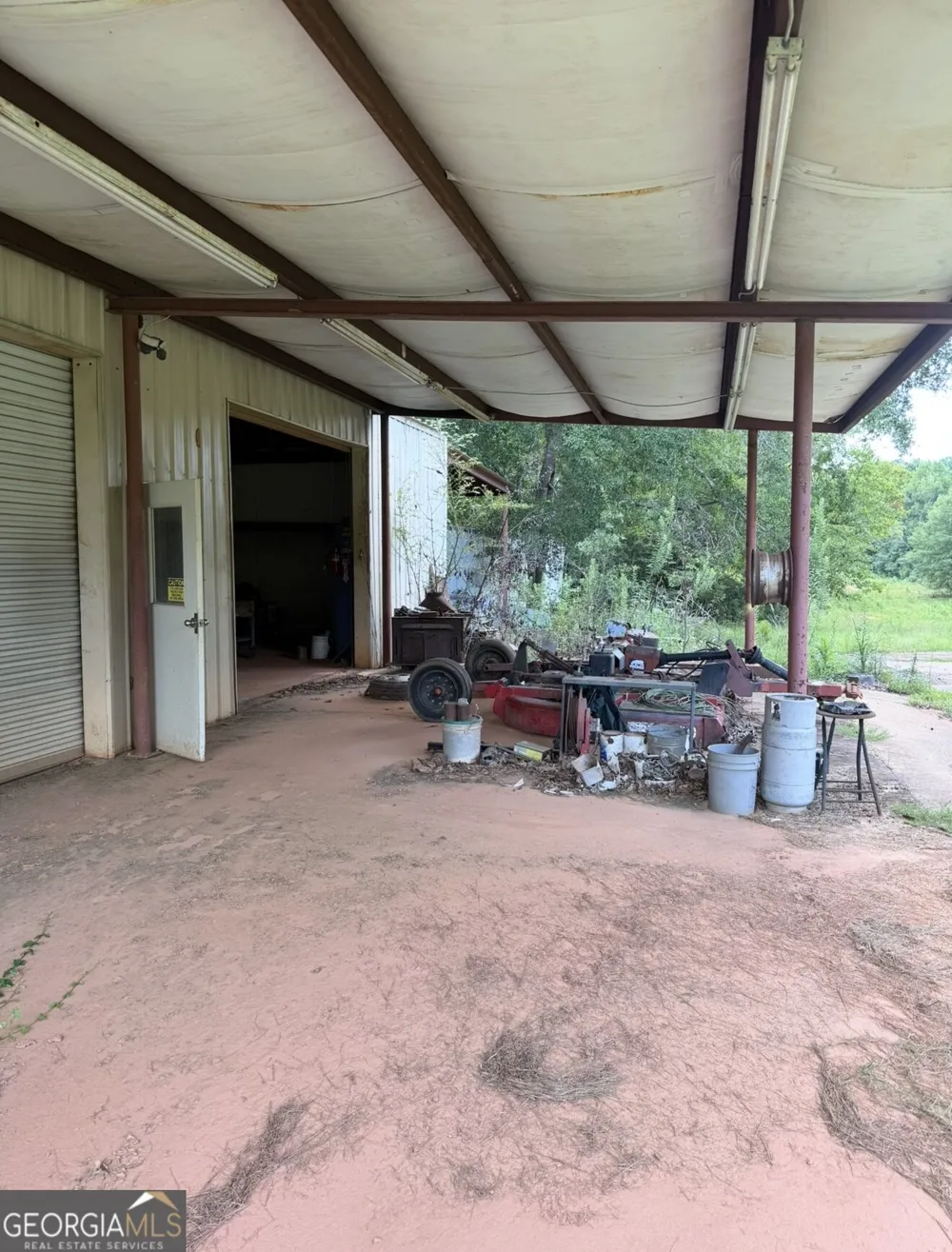 233 207 Baughs Cross RD West Point, GA 31833