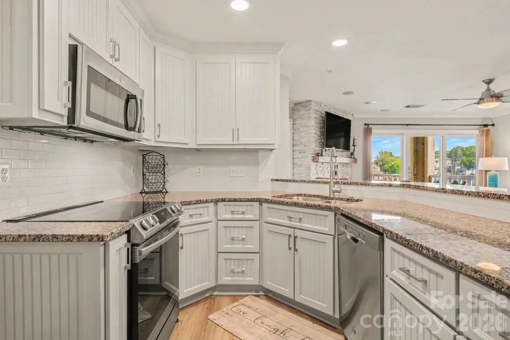 18613 Vineyard Point Lane Cornelius, NC 28031