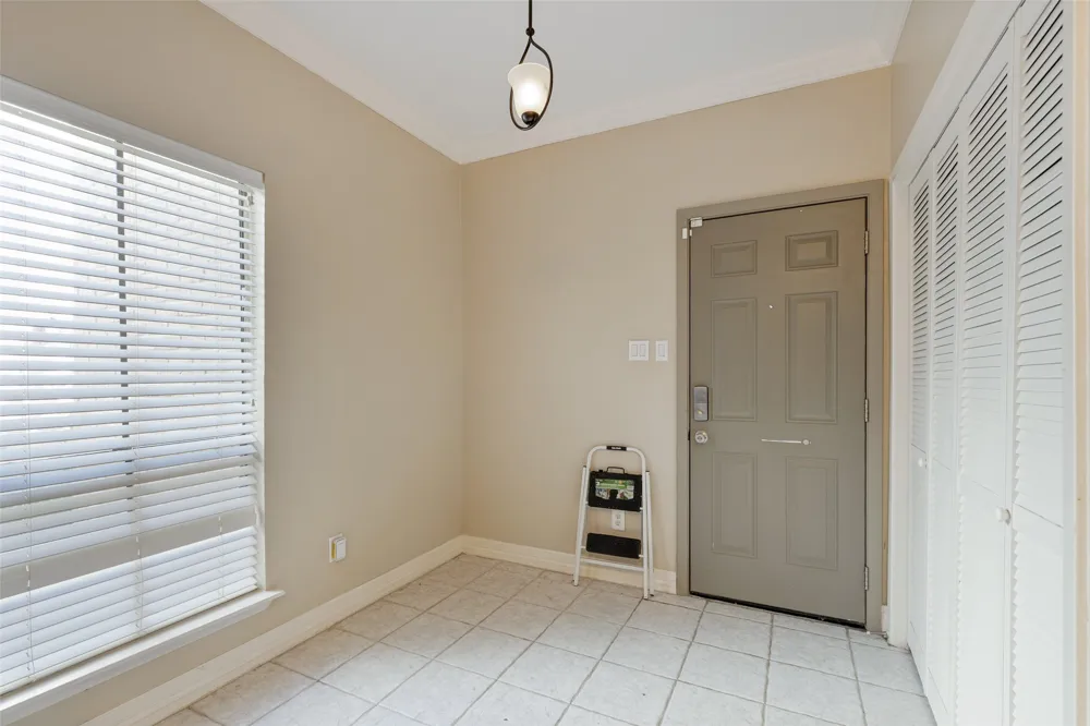 9400 Doliver Drive #59 Houston, TX 77063