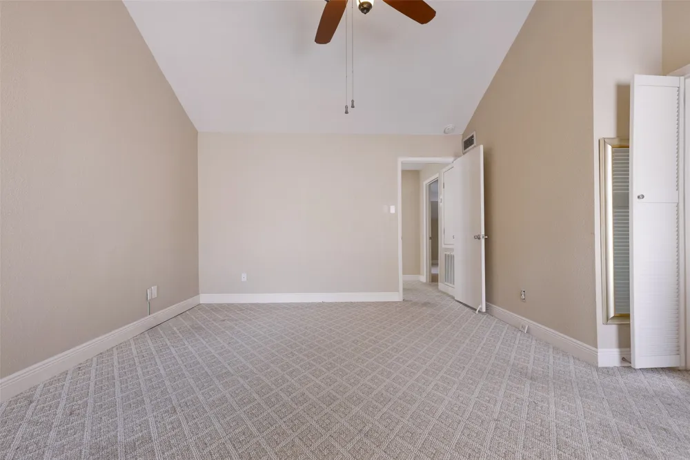 9400 Doliver Drive #59 Houston, TX 77063