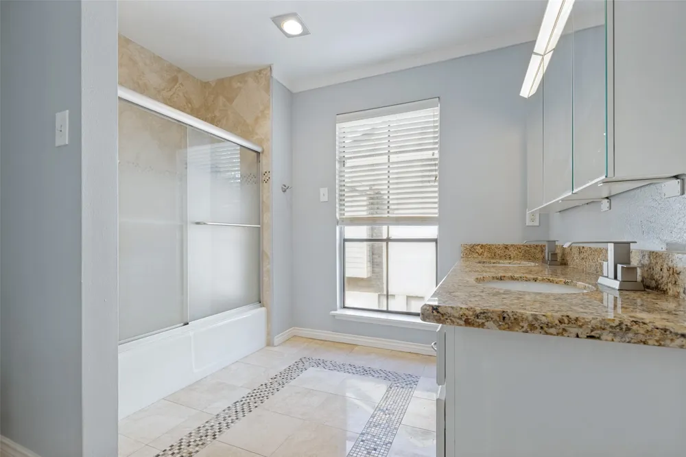 9400 Doliver Drive #59 Houston, TX 77063