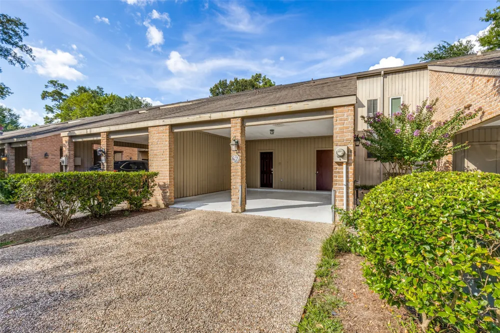 9400 Doliver Drive #59 Houston, TX 77063