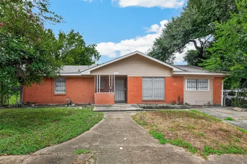 3815 Love Street
