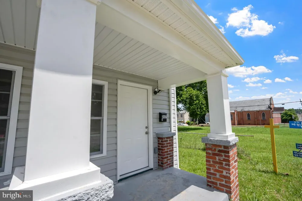 317 S WEST STREET Petersburg, VA 23803
