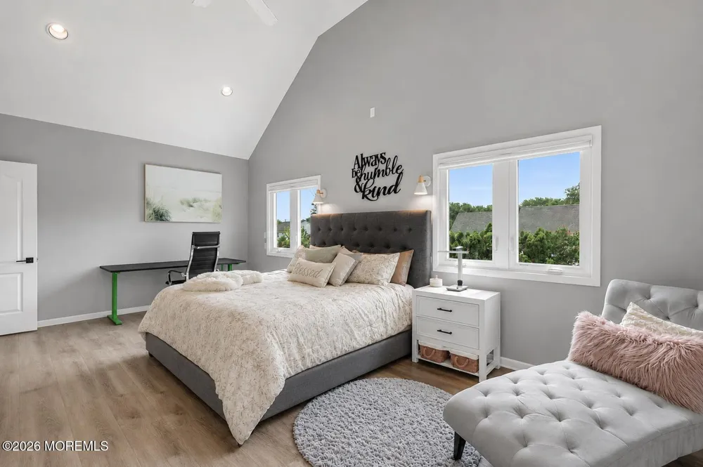 82 Highland Avenue Leonardo, NJ 07737