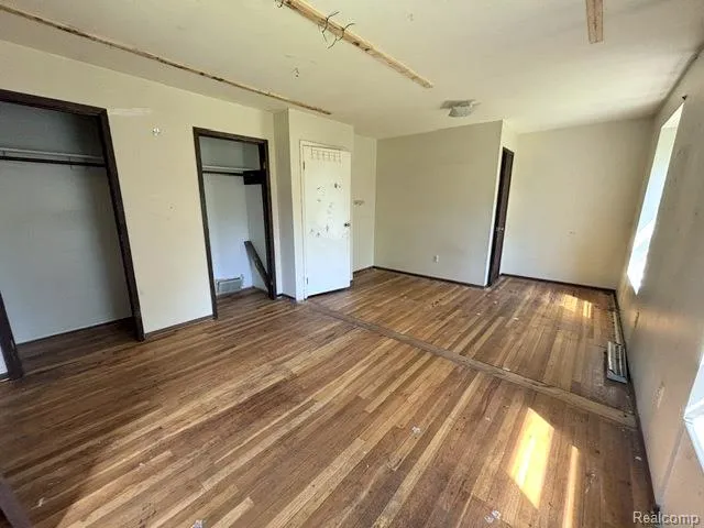 6080 Cedar Lake Road Putnam Township, MI 48169