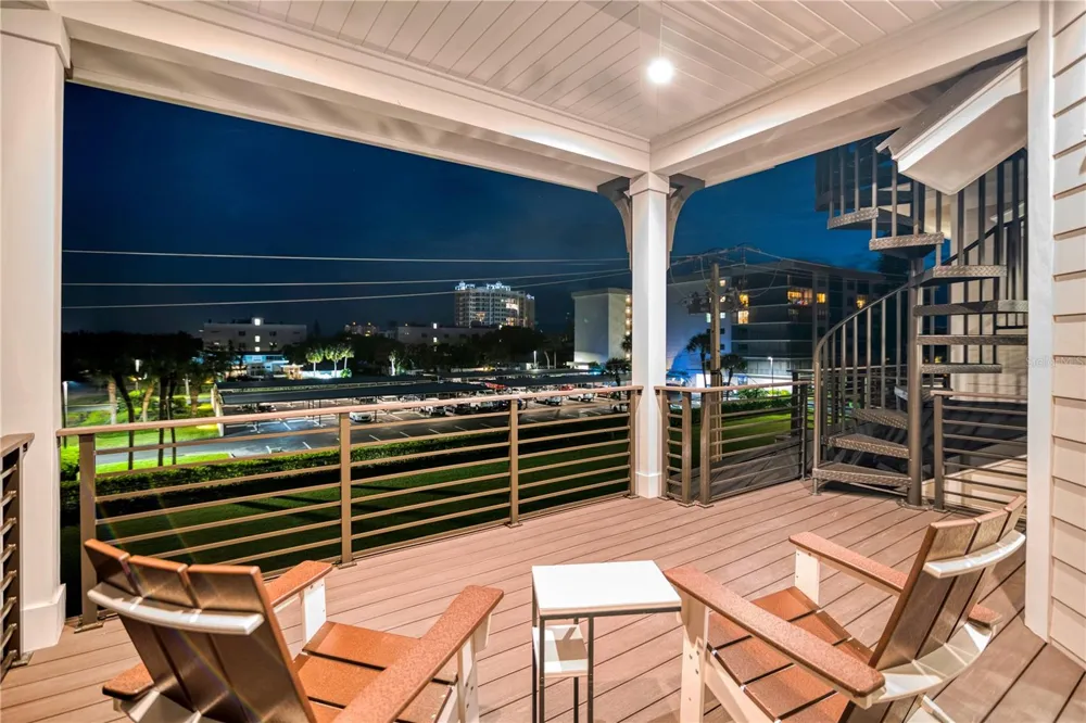 171 MCKINLEY DRIVE Sarasota, FL 34236