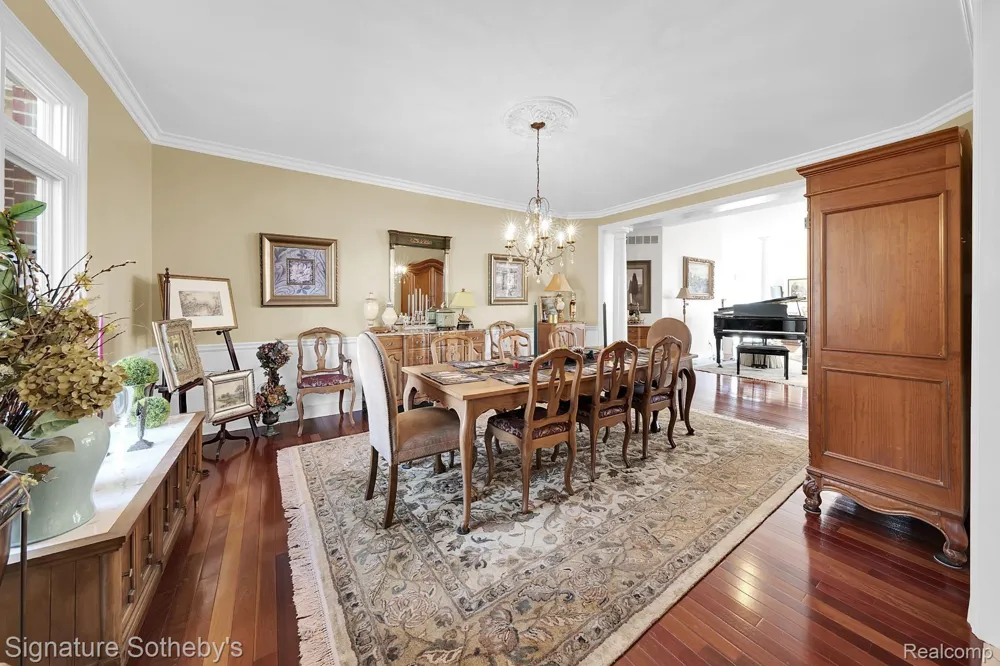 5001 FOREST VALLEY Independence Charter Township, MI 48348