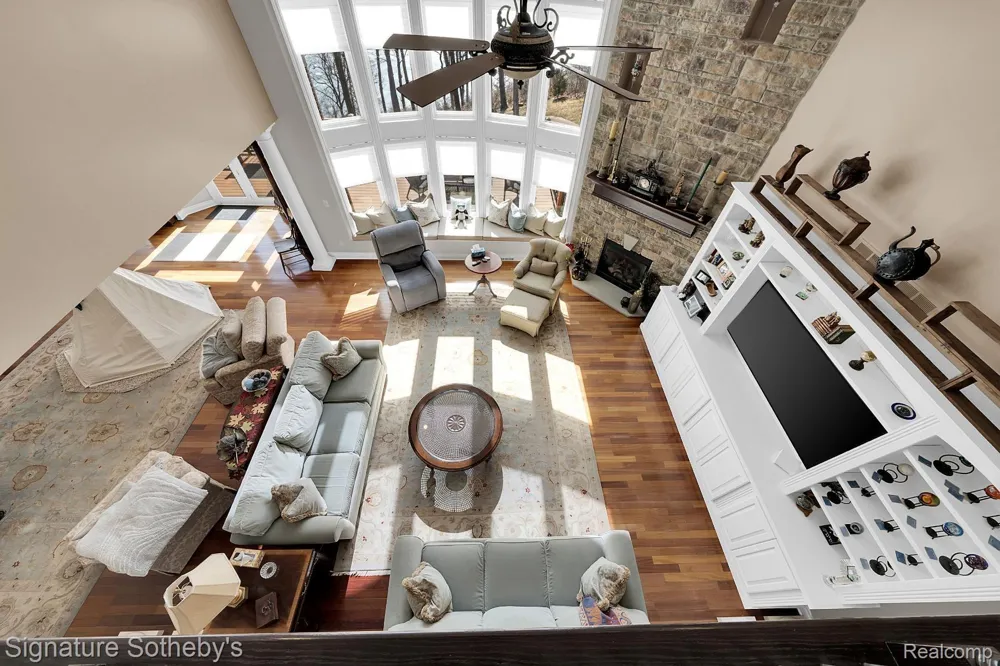 5001 FOREST VALLEY Independence Charter Township, MI 48348