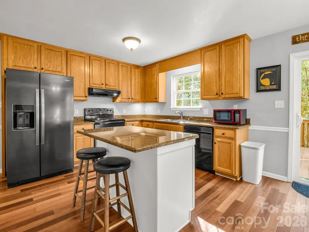 108 Nuthatch Trace Brevard, NC 28712