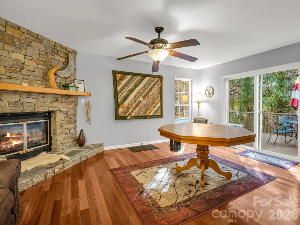 108 Nuthatch Trace Brevard, NC 28712