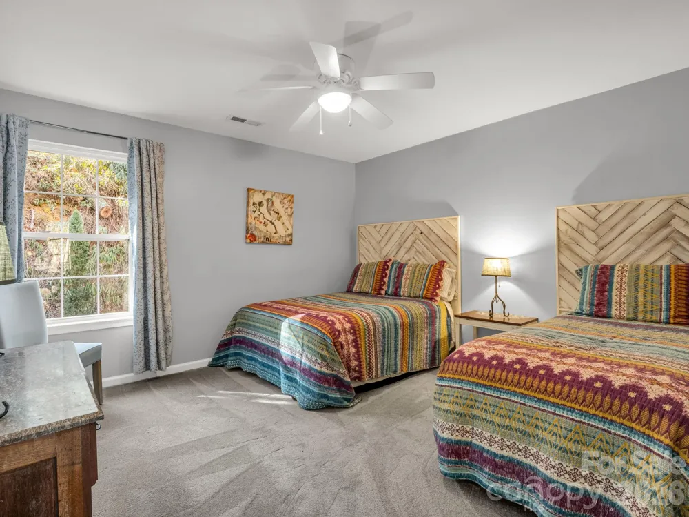 108 Nuthatch Trace Brevard, NC 28712