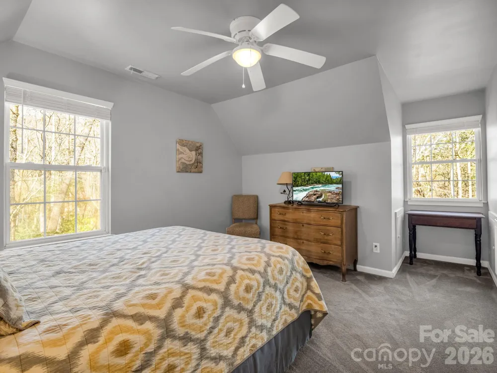 108 Nuthatch Trace Brevard, NC 28712