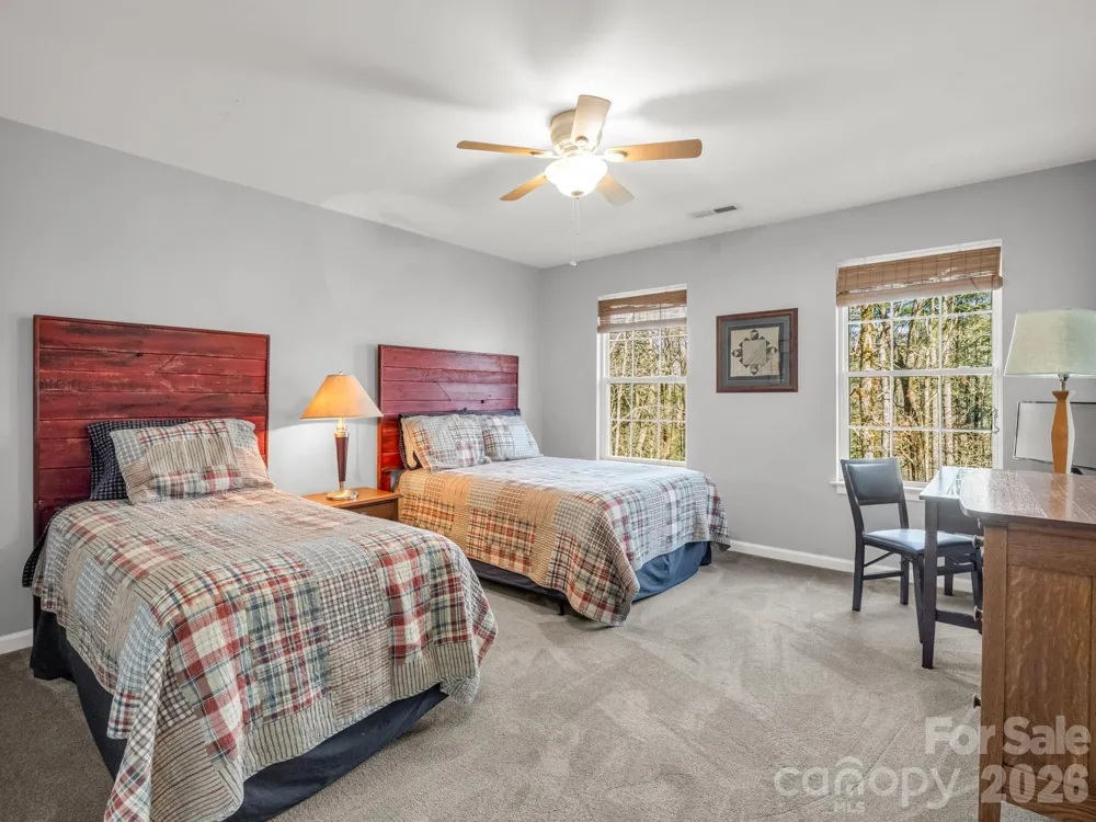 108 Nuthatch Trace Brevard, NC 28712