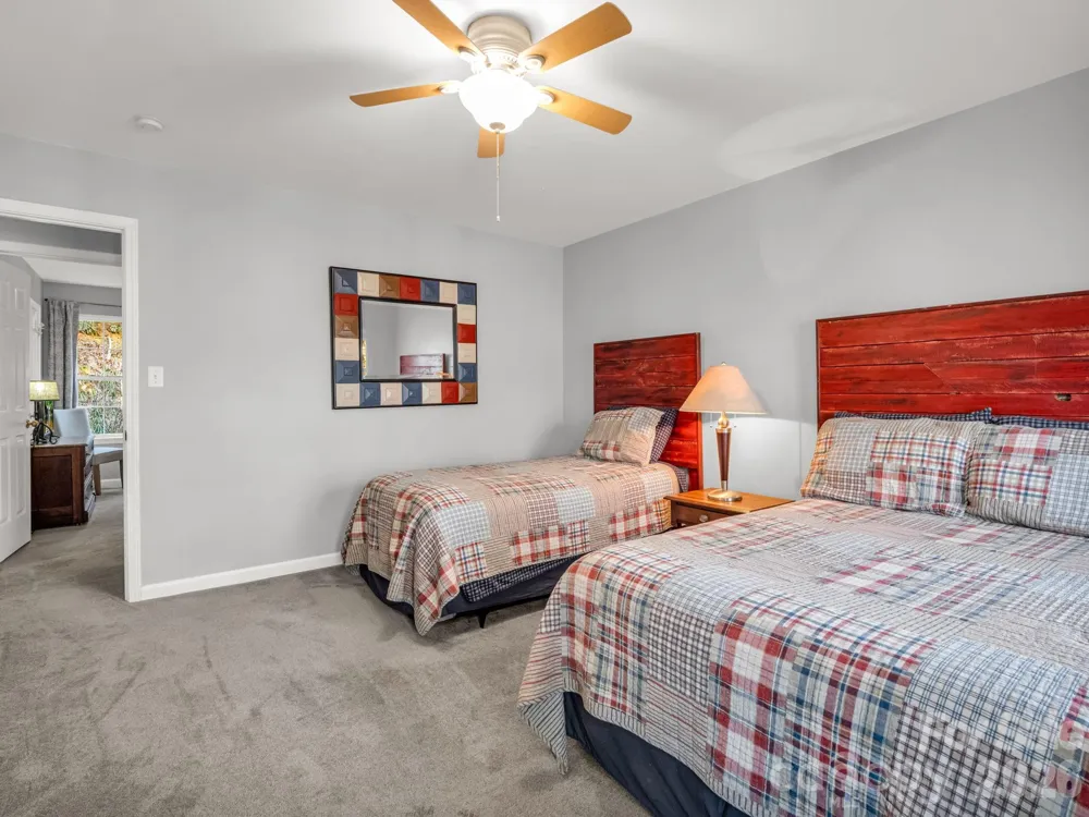 108 Nuthatch Trace Brevard, NC 28712
