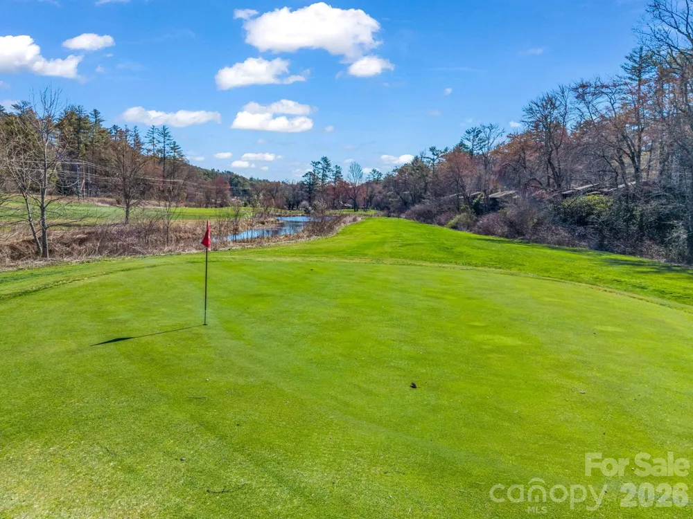 108 Nuthatch Trace Brevard, NC 28712