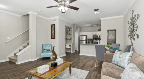 6201 Chapel Hill Boulevard #1413