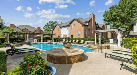 6201 Chapel Hill Boulevard #1412