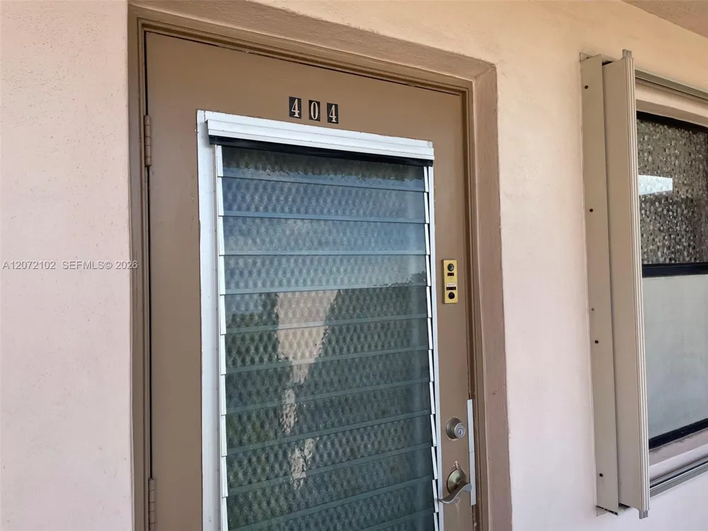 2711 NW 104th Ave #404 Sunrise, FL 33322