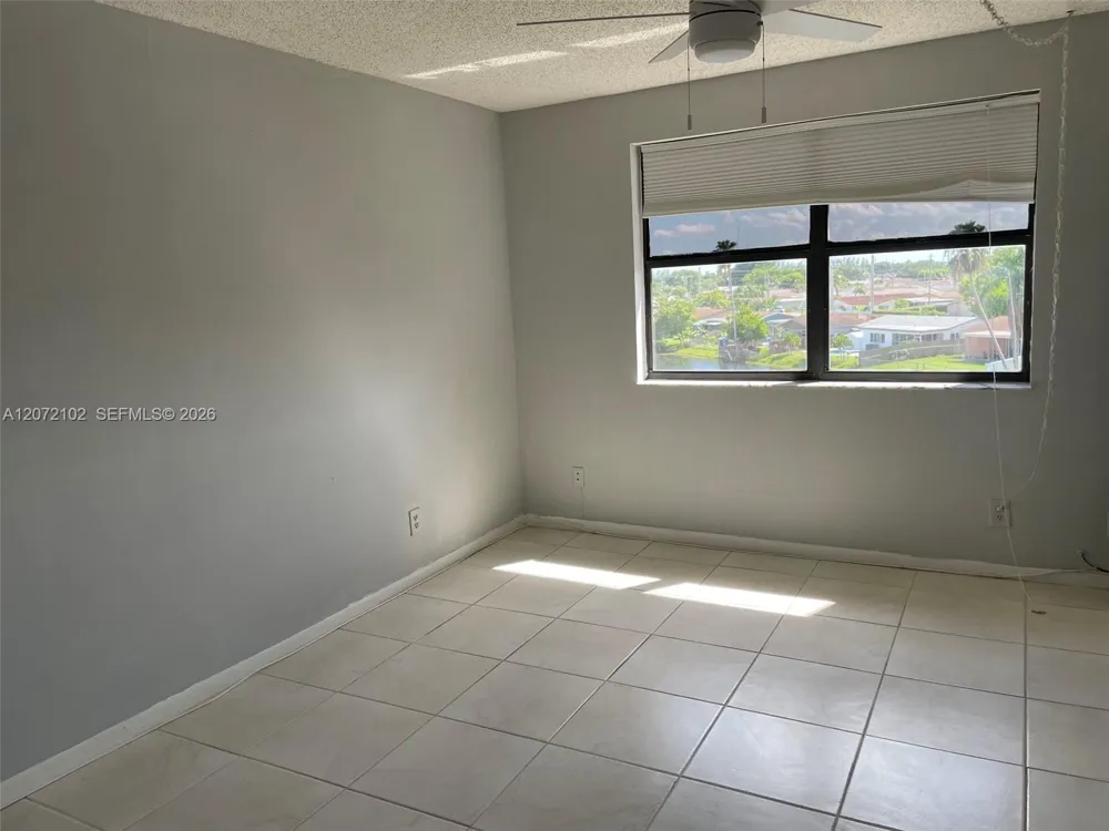 2711 NW 104th Ave #404 Sunrise, FL 33322