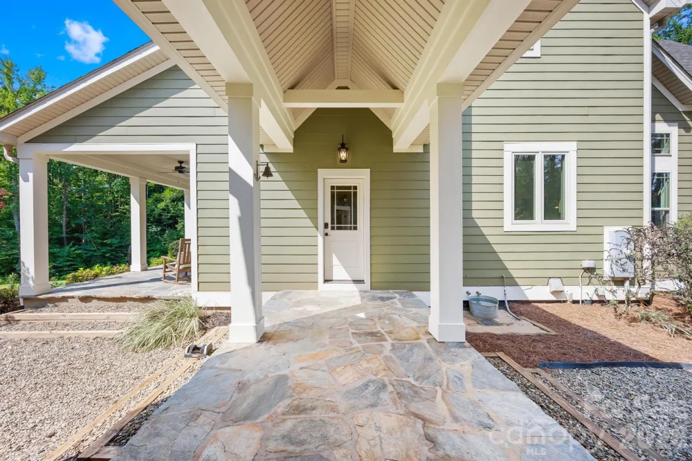 6334 Long Island Road Catawba, NC 28609