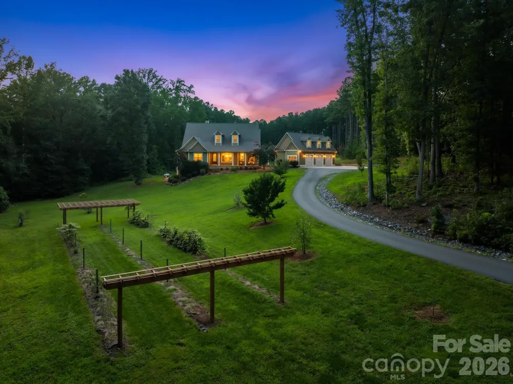 6334 Long Island Road Catawba, NC 28609