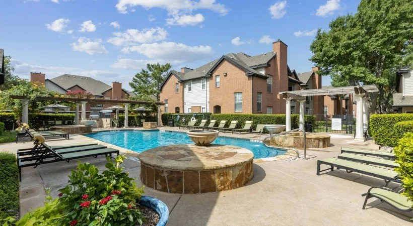6201 Chapel Hill Boulevard #914 Plano, TX 75093