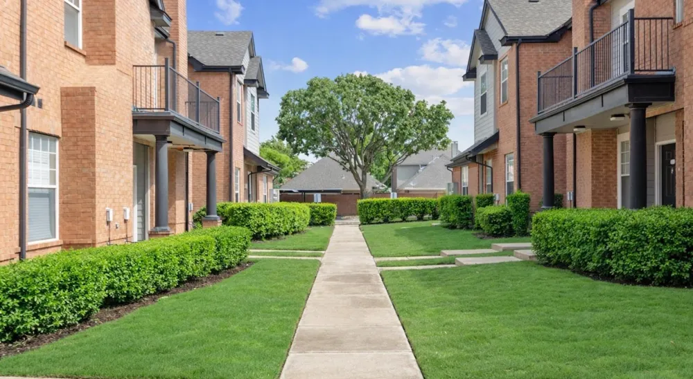 6201 Chapel Hill Boulevard #914 Plano, TX 75093