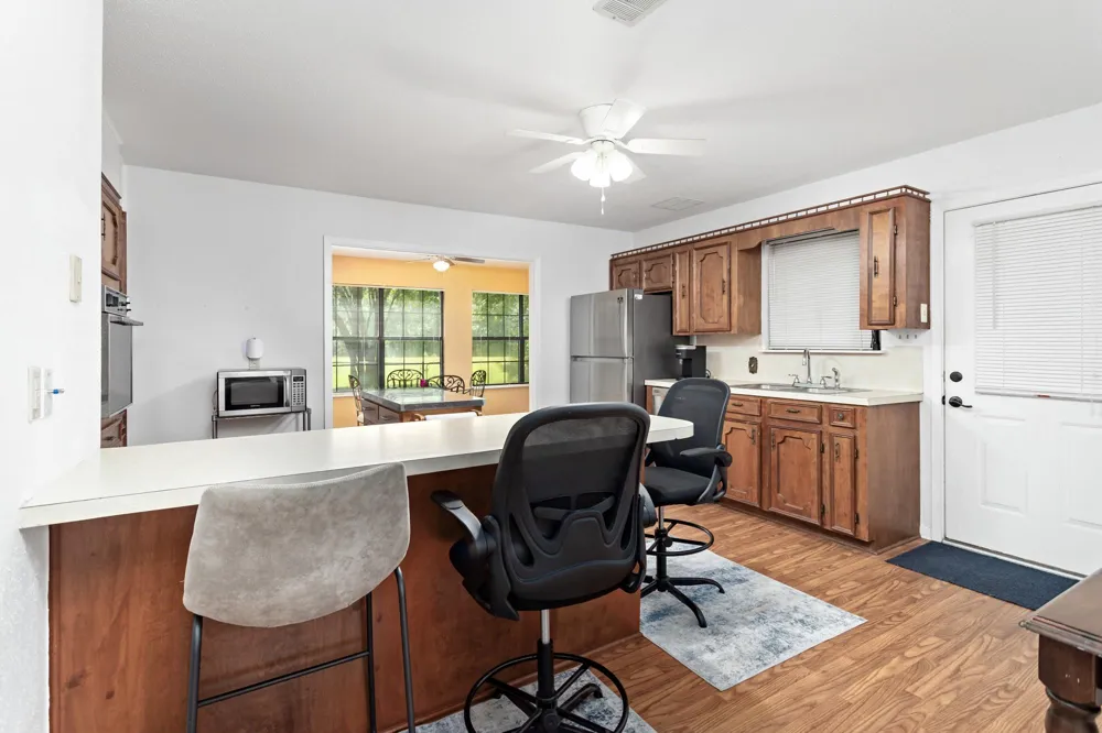 806 E Wildwood Drive Village Mills, TX 77663