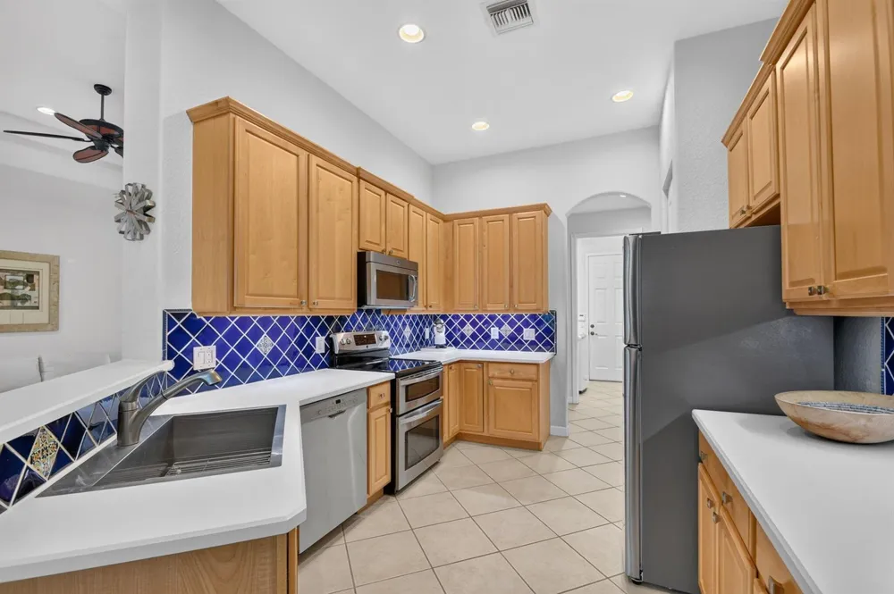 9574 LANTERN BAY CIRCLE West Palm Beach, FL 33411