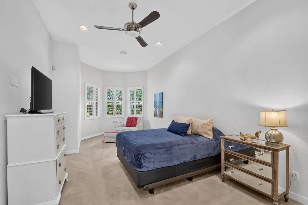 9574 LANTERN BAY CIRCLE West Palm Beach, FL 33411