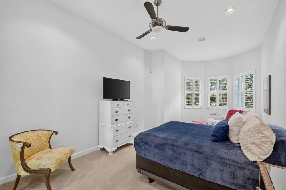 9574 LANTERN BAY CIRCLE West Palm Beach, FL 33411