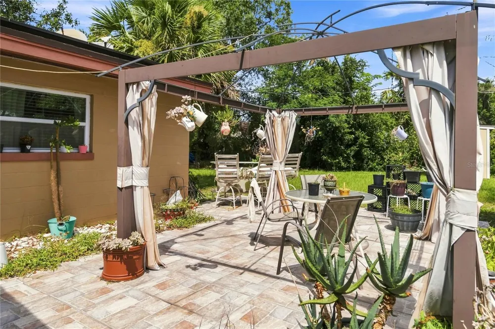 841 WOODEN BOULEVARD Orlando, FL 32805