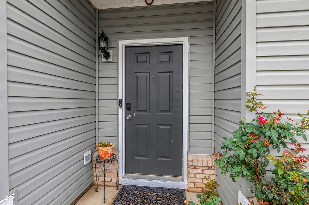 15108 Royal Grove Drive Noblesville, IN 46060