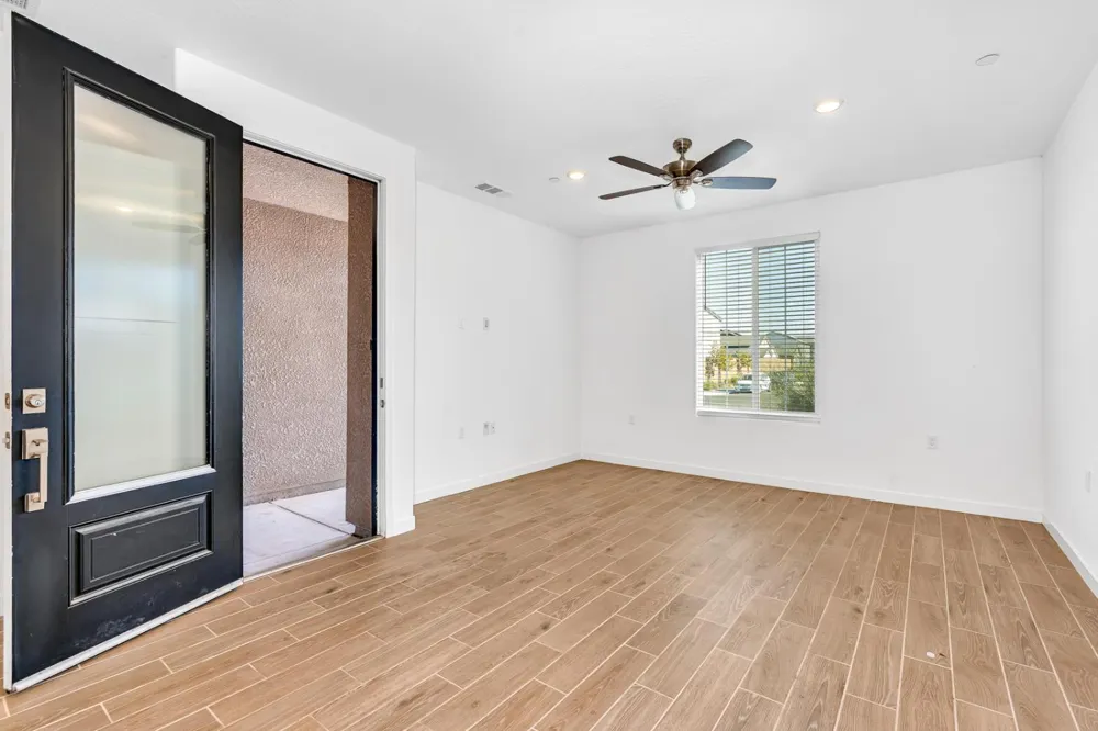 1240 Atlantica Drive S Madera, CA 93636