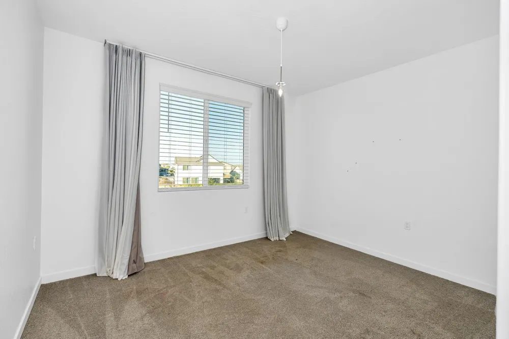 1240 Atlantica Drive S Madera, CA 93636