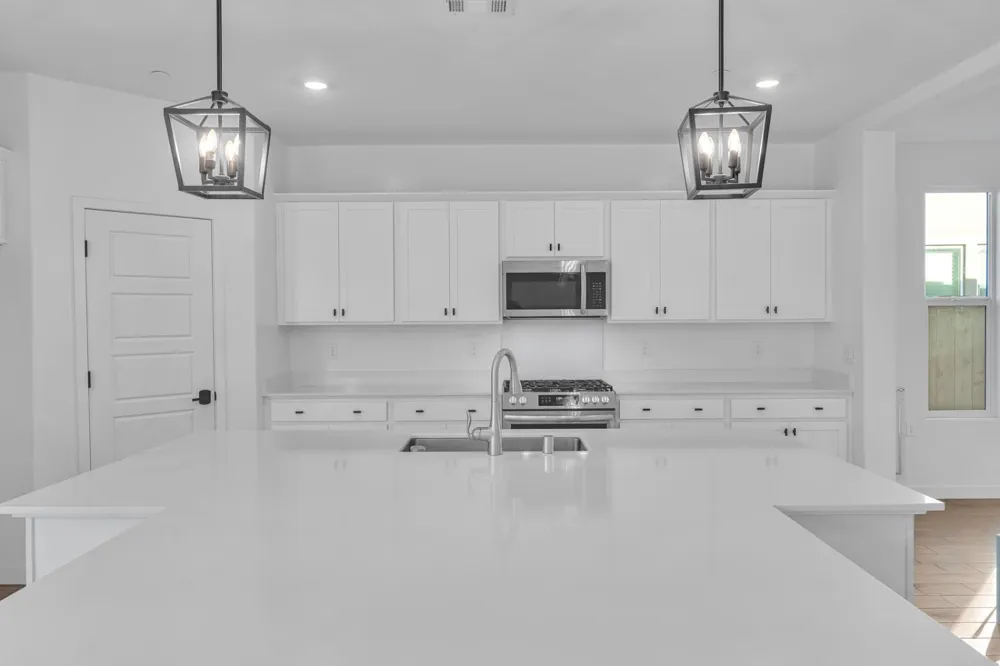 1240 Atlantica Drive S Madera, CA 93636