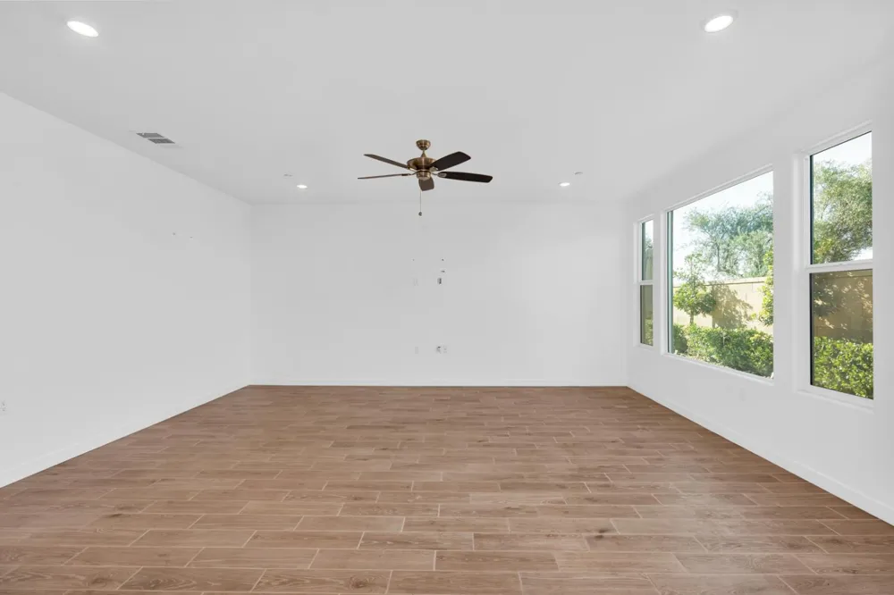 1240 Atlantica Drive S Madera, CA 93636