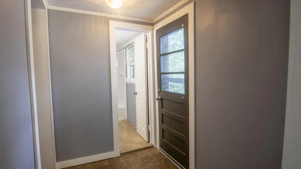 11 North Street Manchester, GA 31816