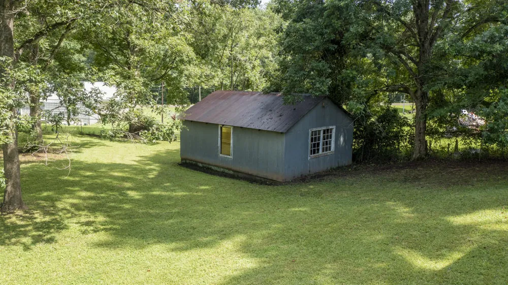 11 North Street Manchester, GA 31816