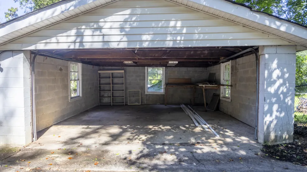 11 North Street Manchester, GA 31816