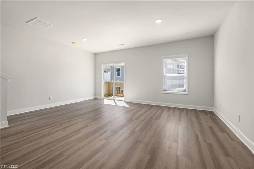 1096 University Drive #C1 Burlington, NC 27215