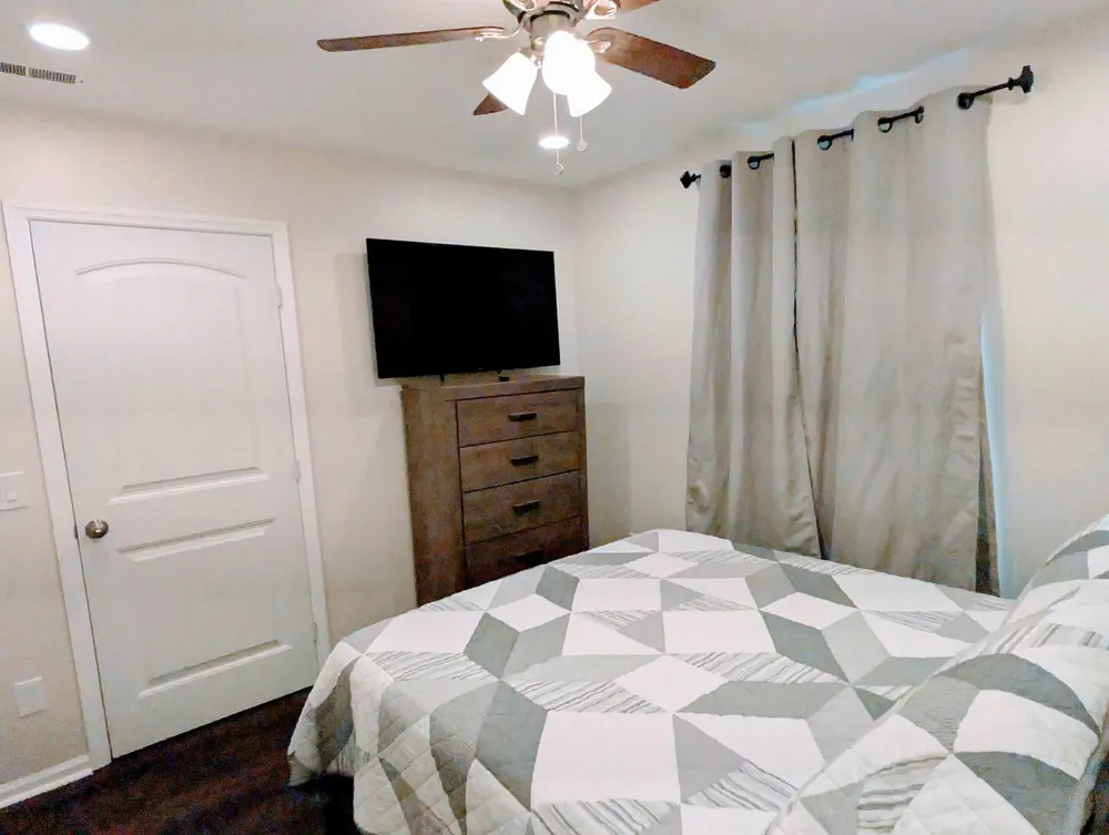 1422 Middleborough Ct Murfreesboro, TN 37130