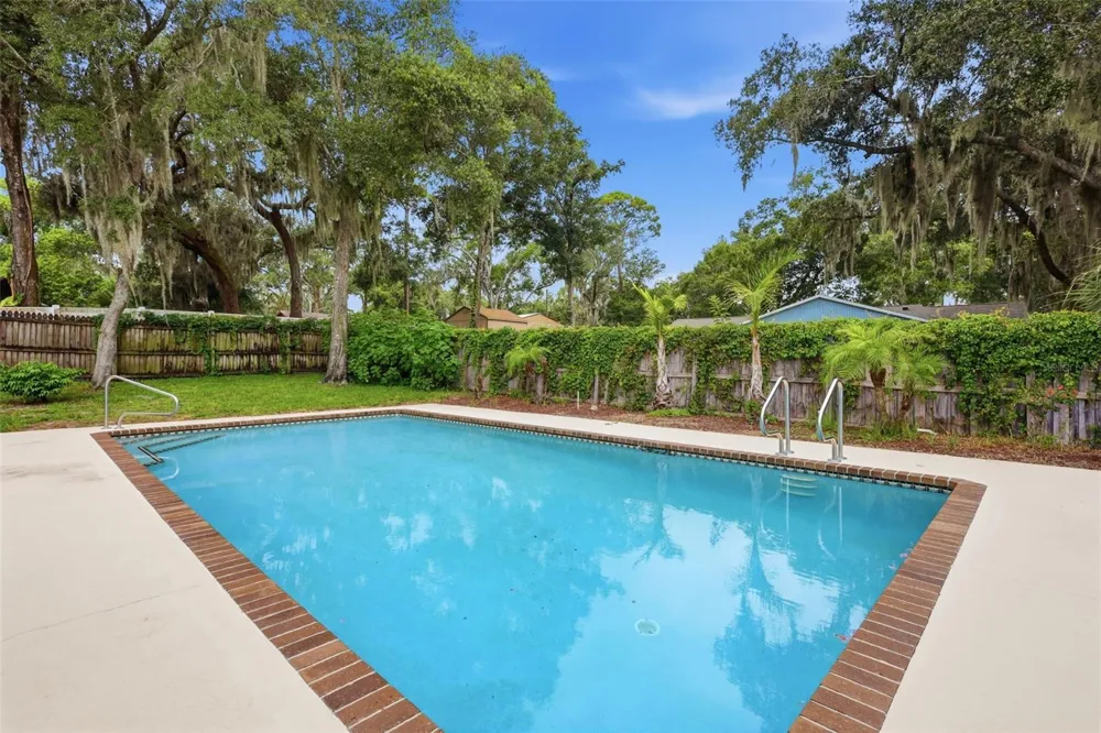 226 COUNCIL BLUFFS DRIVE Deltona, FL 32725