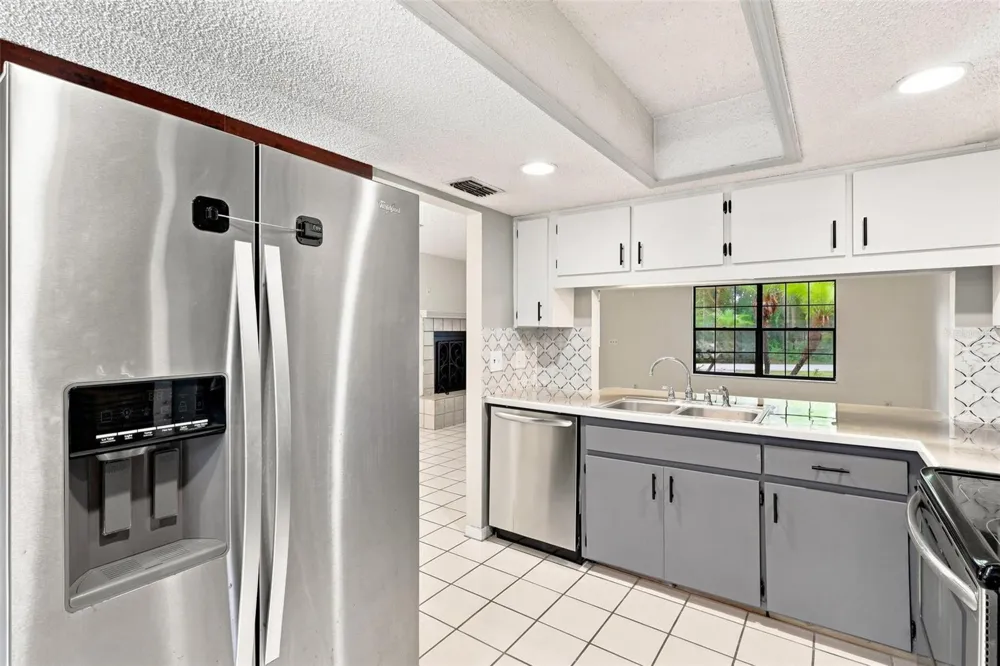 226 COUNCIL BLUFFS DRIVE Deltona, FL 32725