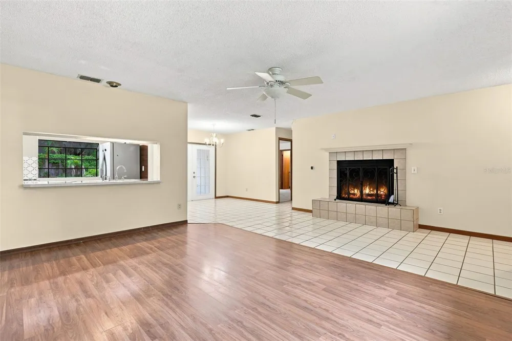 226 COUNCIL BLUFFS DRIVE Deltona, FL 32725