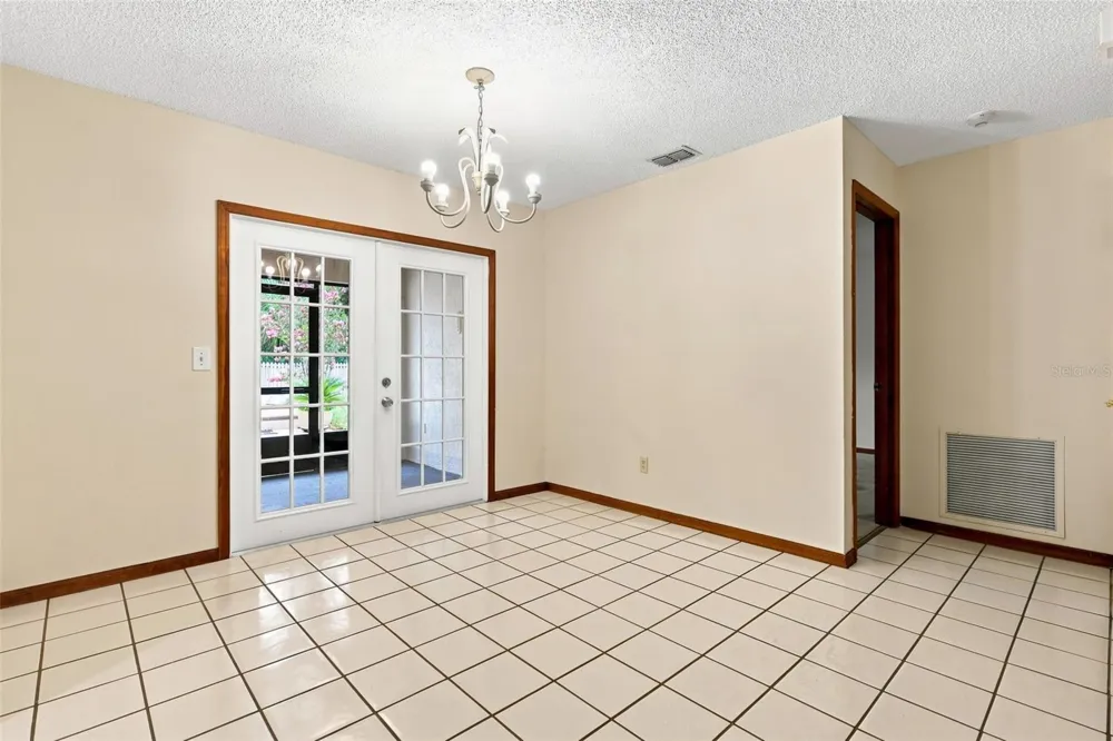 226 COUNCIL BLUFFS DRIVE Deltona, FL 32725