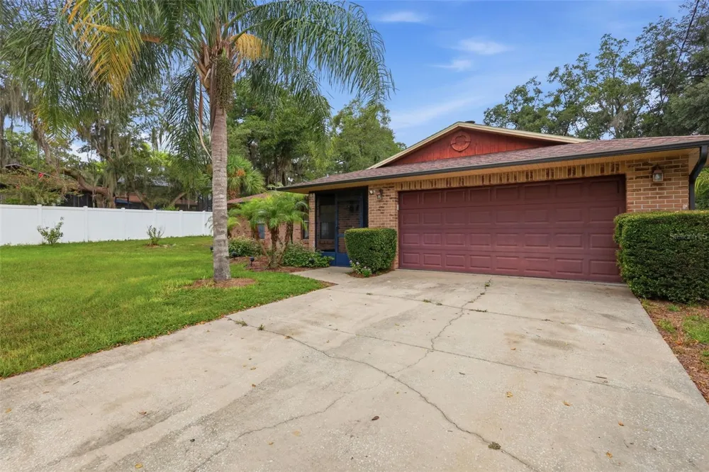 226 COUNCIL BLUFFS DRIVE Deltona, FL 32725