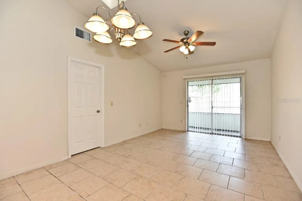 2809 WAXY WILLOW LANE Orlando, FL 32808